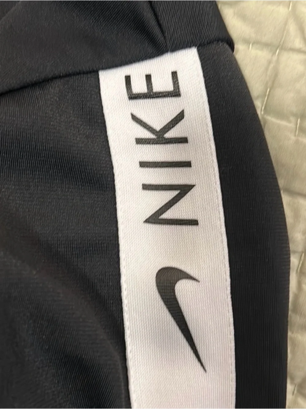 Nike classic sporty
